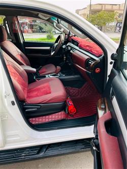 تۆیۆتا هایلۆکس